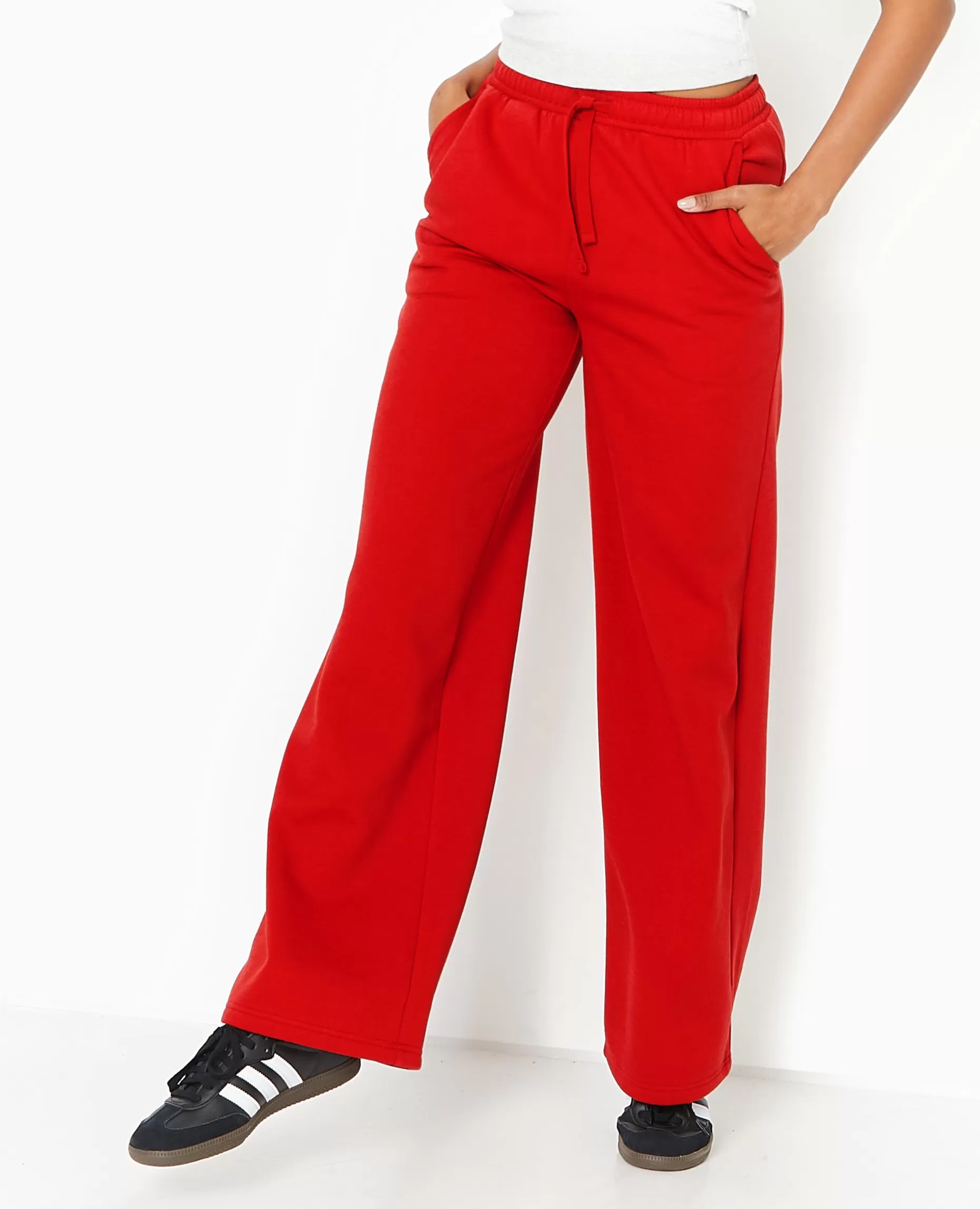 Shop Pimkie Pantalon De Jogging Droit En Molleton - rouge