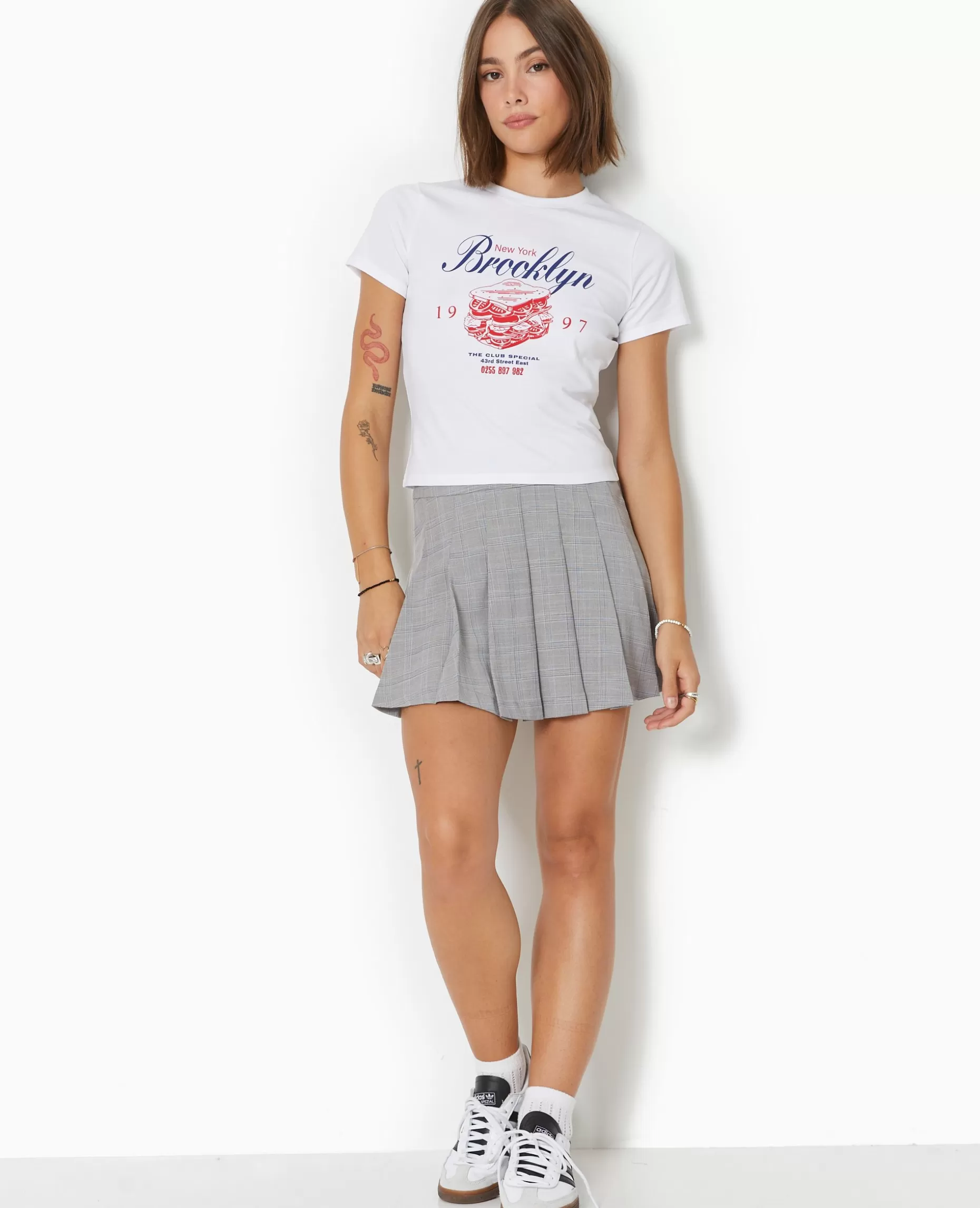 Outlet Pimkie T-shirt Ajusté Avec Print Devant - blanc