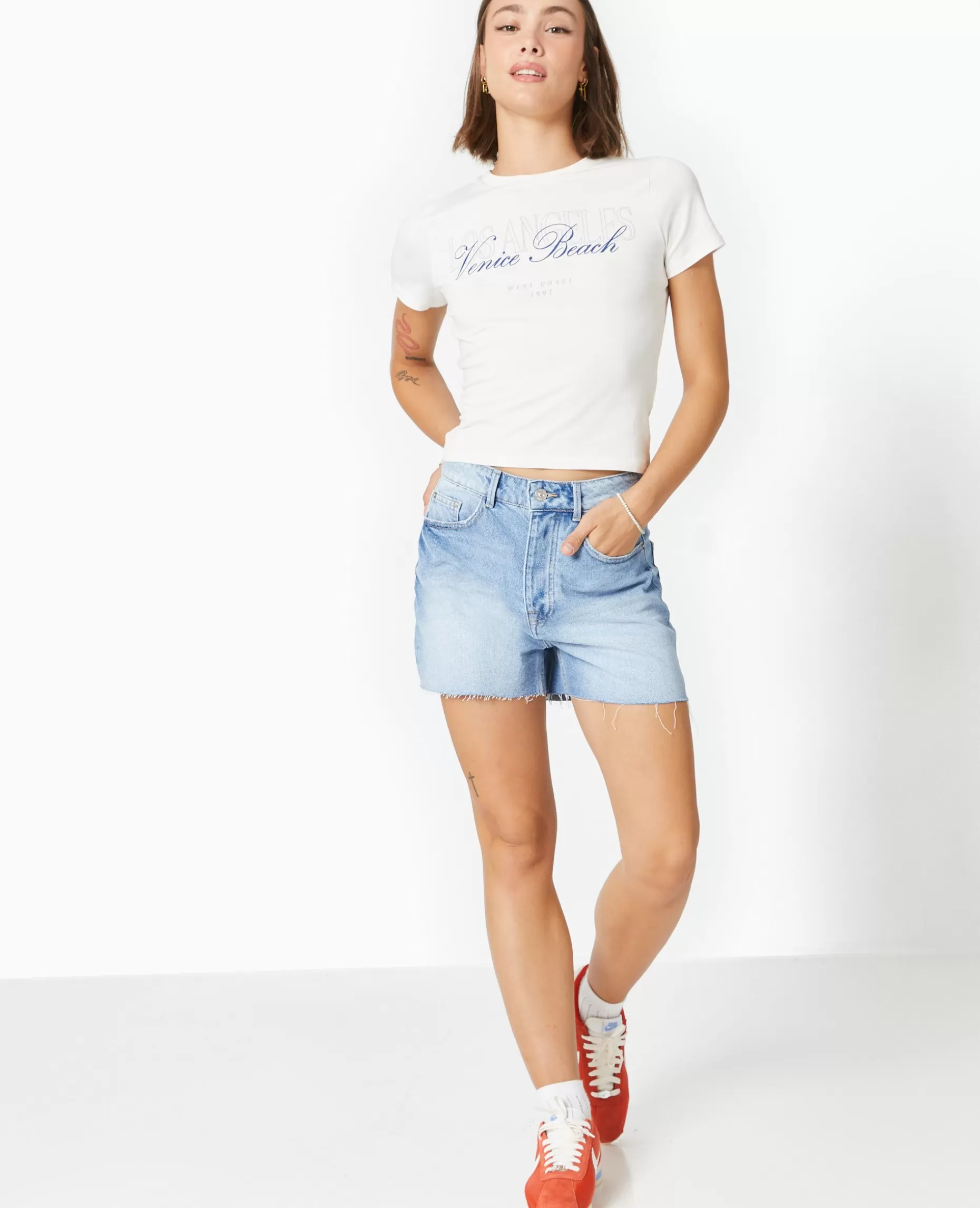 Hot Pimkie T-shirt Ajusté Avec Print Devant - blanc