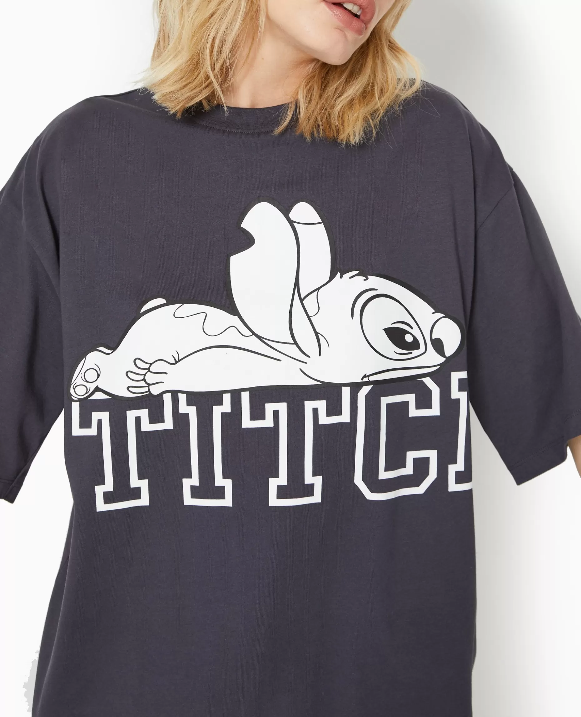 Fashion Pimkie T-shirt Oversize Avec Grand Print STITCH Devant - gris